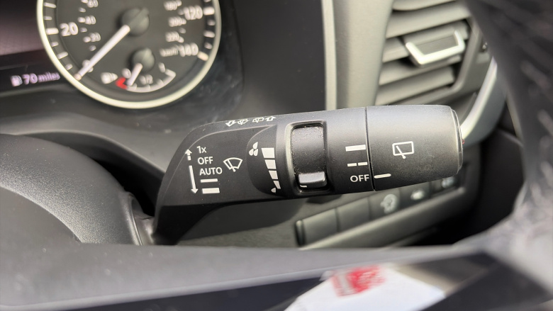 Nissan Qashqai 1.3 DiG-T MH Acenta Premium 5dr Petrol Hatchback